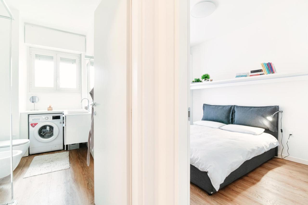 Apartament Joivy Superb Flat With Balcony Como Zewnętrze zdjęcie
